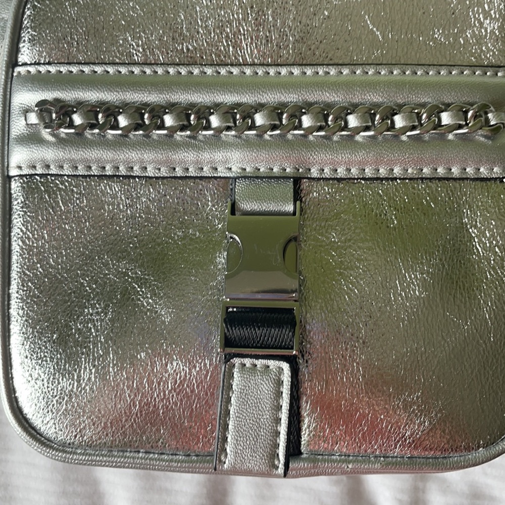 ALDO Camera bag 😍 - Picture 2 of 10